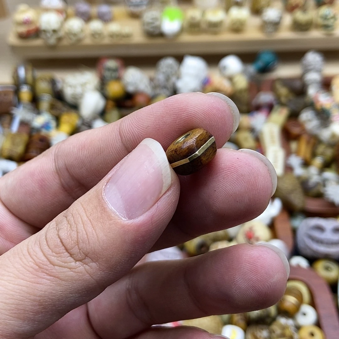 其他牛骨10毫米方形珠配饰