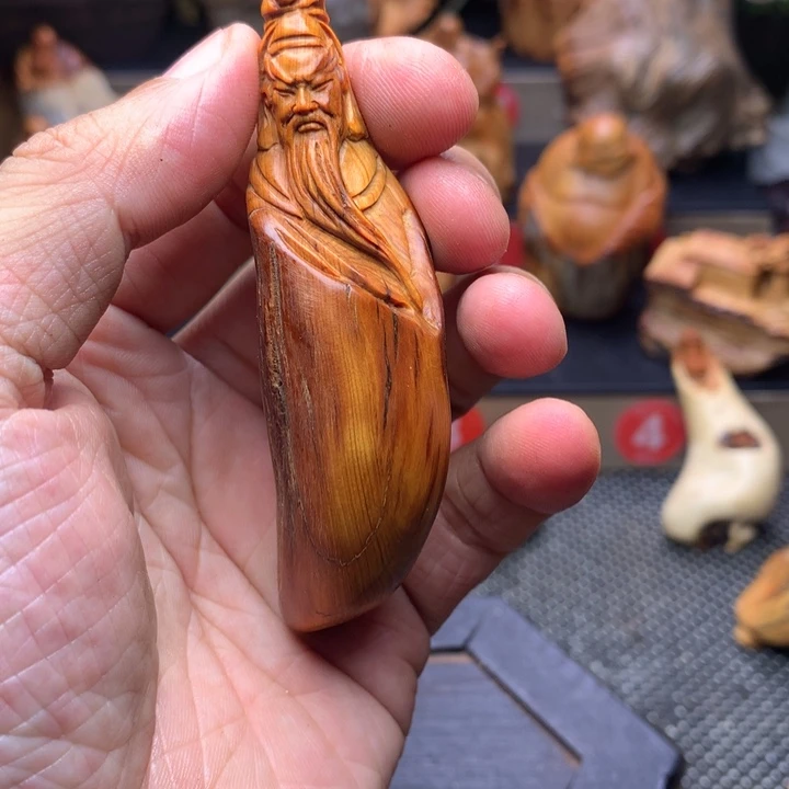 柏木（崖柏）崖柏陈化料手把件