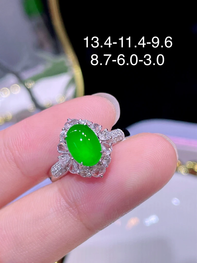 翠翠笙 天然缅甸翡翠A货 满绿蛋面戒指 18k金镶嵌钻石  细腻水灵