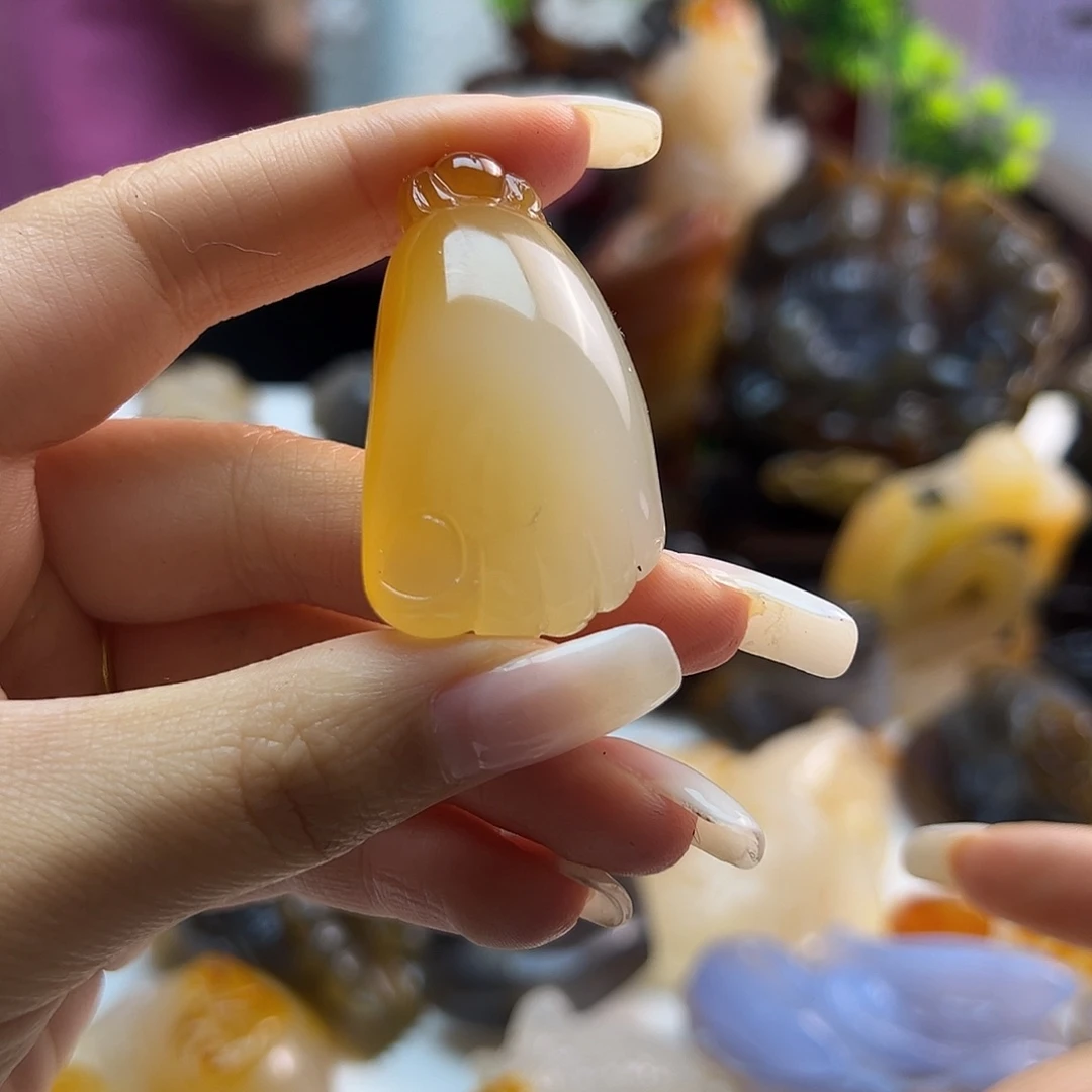 玛瑙/玉髓未镶嵌吊坠(不含链)