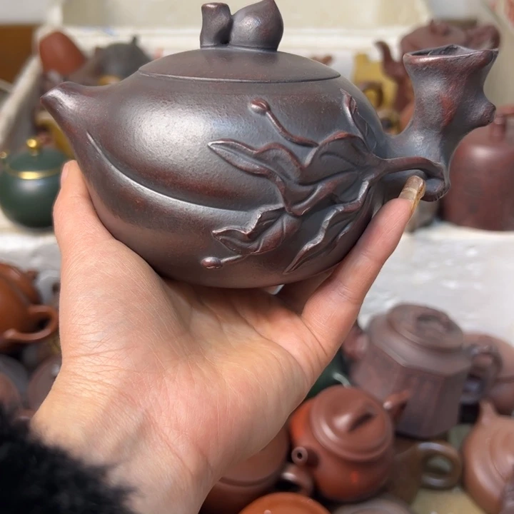 紫砂茶壶铁质微瑕疵