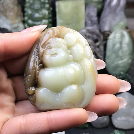 和田玉（糖玉）未镶嵌挂件