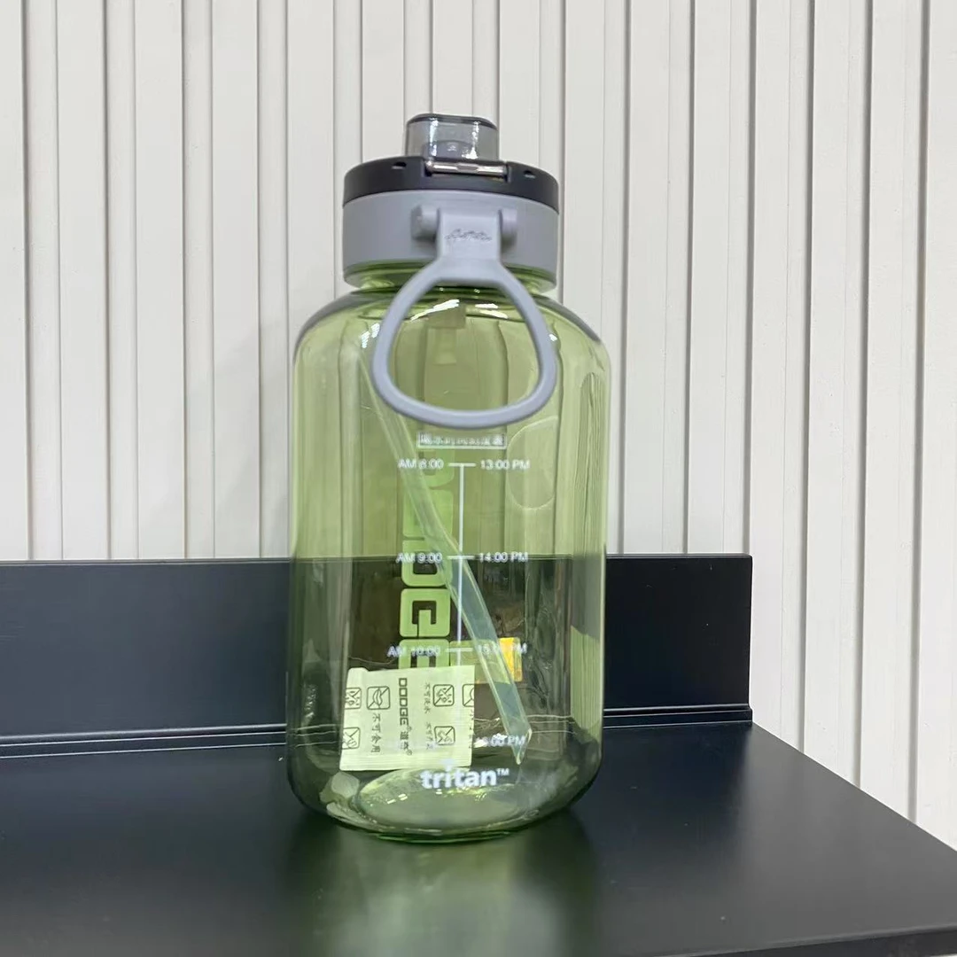 灵动弹跳大容量水杯-1.15L