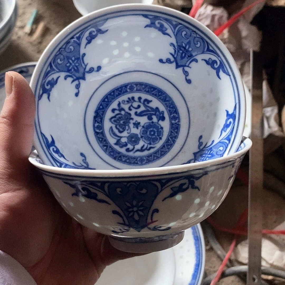 摆件5寸青花玲珑瓷碗