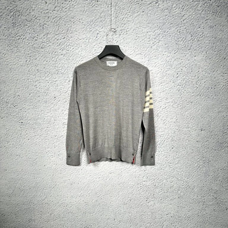 99新 THOMBROWNE 灰色羊毛针织衫毛衣/1