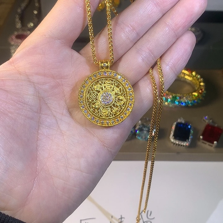 非金属81吊坠。