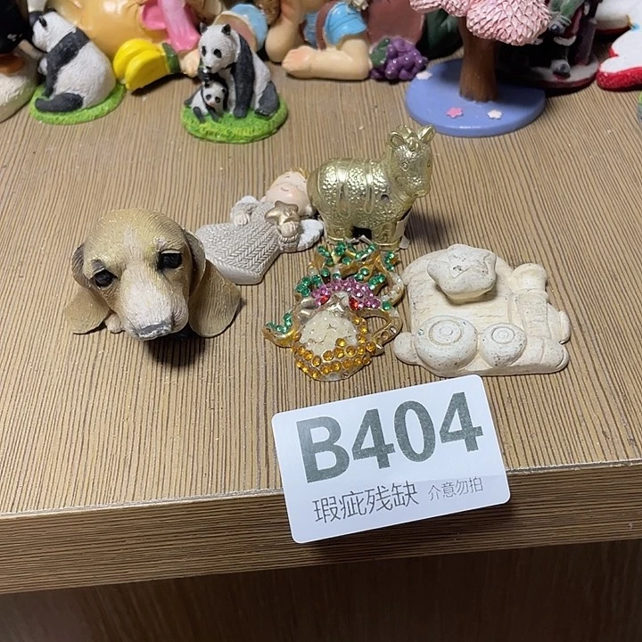 w***8摆件孤品老货微瑕瓷