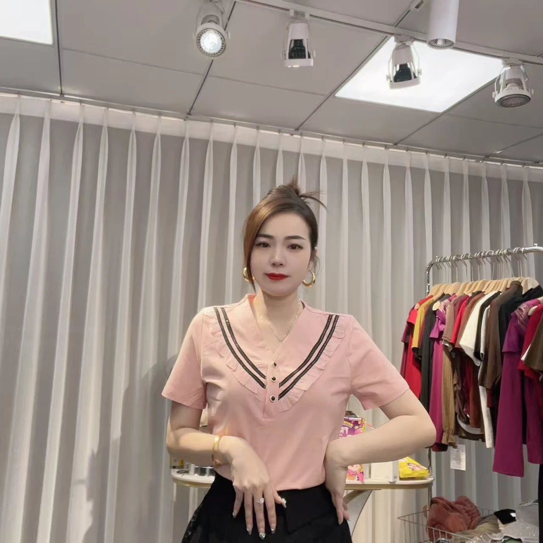 大美小美 荷叶边常规透气短袖V领烫钻T恤