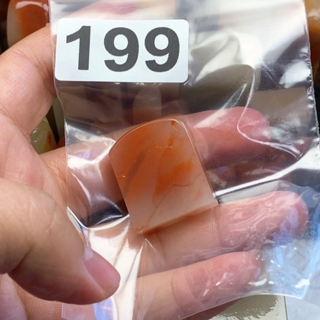 寿山石印石K****k老挝石111