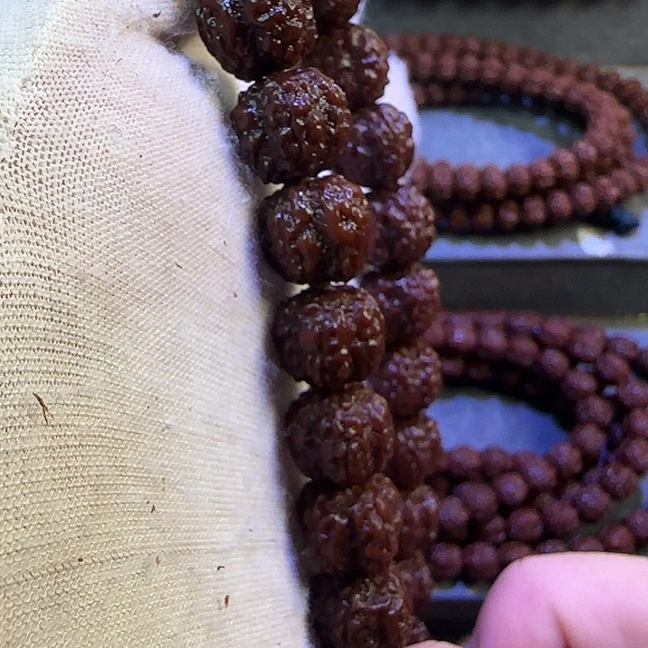 金刚菩提吊坠老树梅花