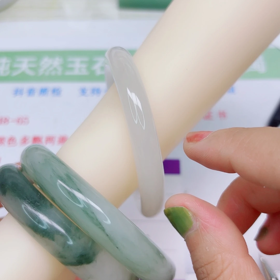 未镶嵌手镯石英质玉100/5453