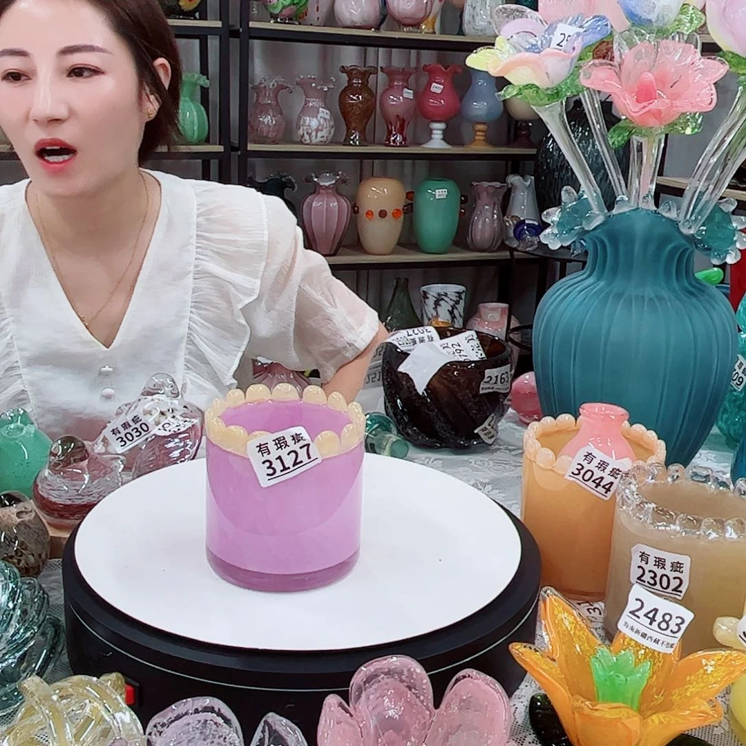 3127瑕明显 家悦琉璃花瓶摆件