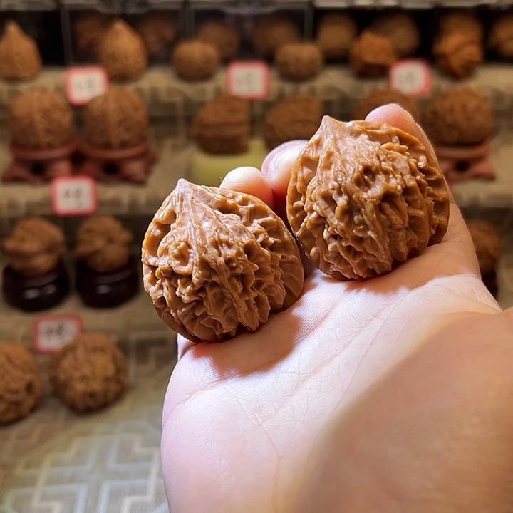 ****子指定闪购，艺核轩文玩