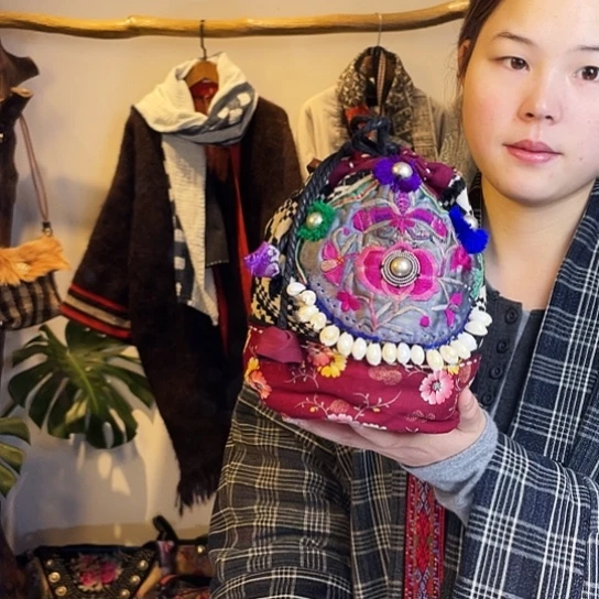 织绣手工制作包包