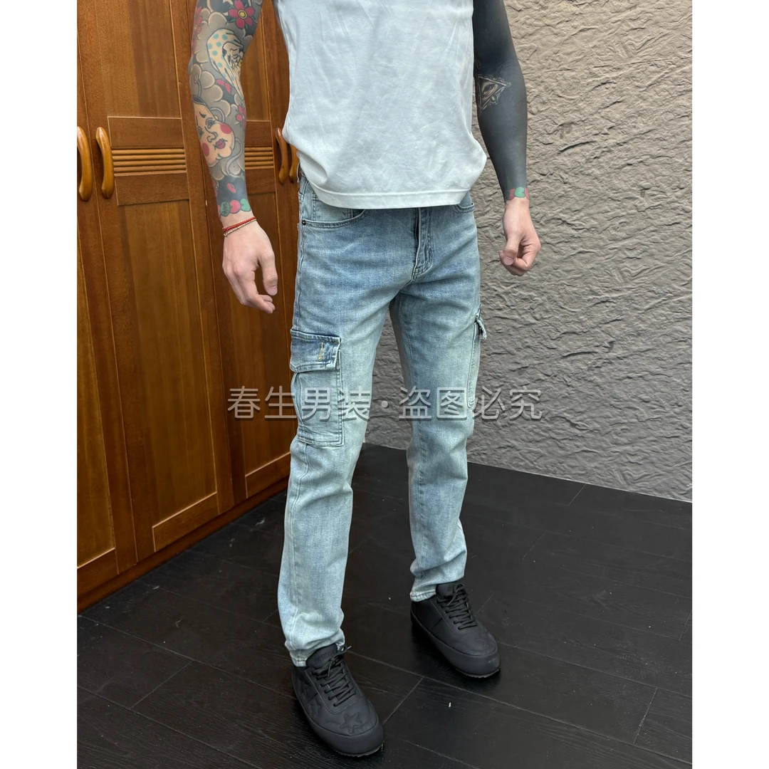 2025秋冬新款时尚休闲百搭浅色修身小脚男士牛仔裤2009