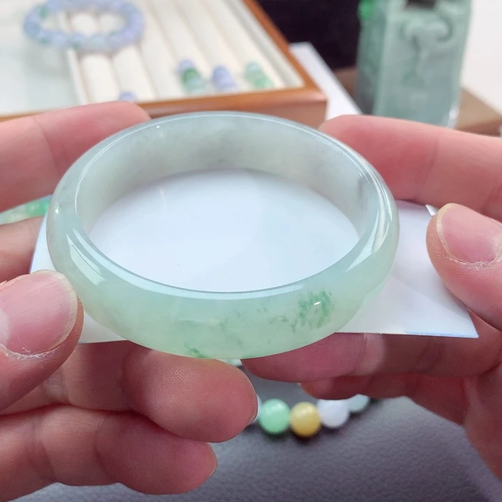 未镶嵌手链翡翠爱****熊翡翠