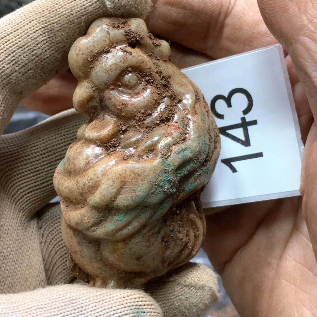 未镶嵌和田玉挂件