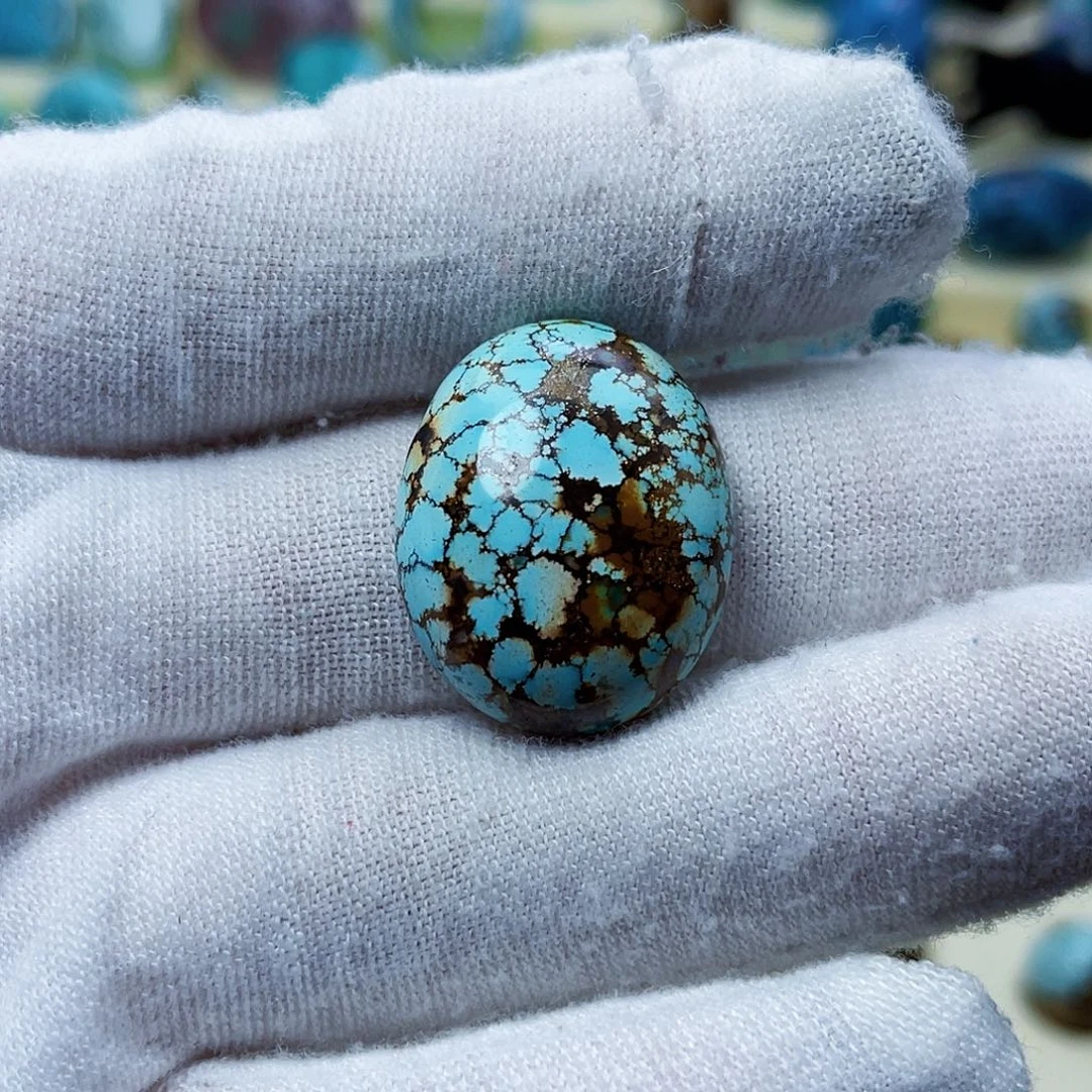 绿松石颈饰未镶嵌