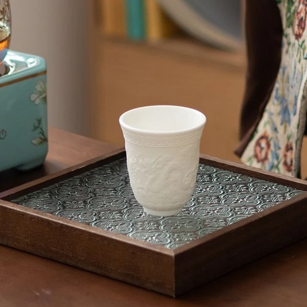 羊脂玉瓷主人杯