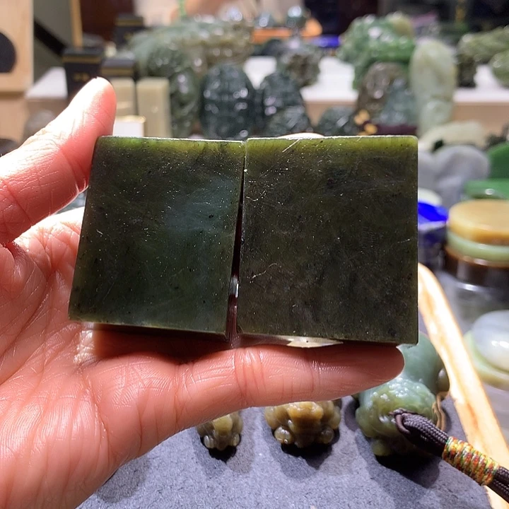新***姐和田玉（糖玉）未镶嵌珠宝半成品