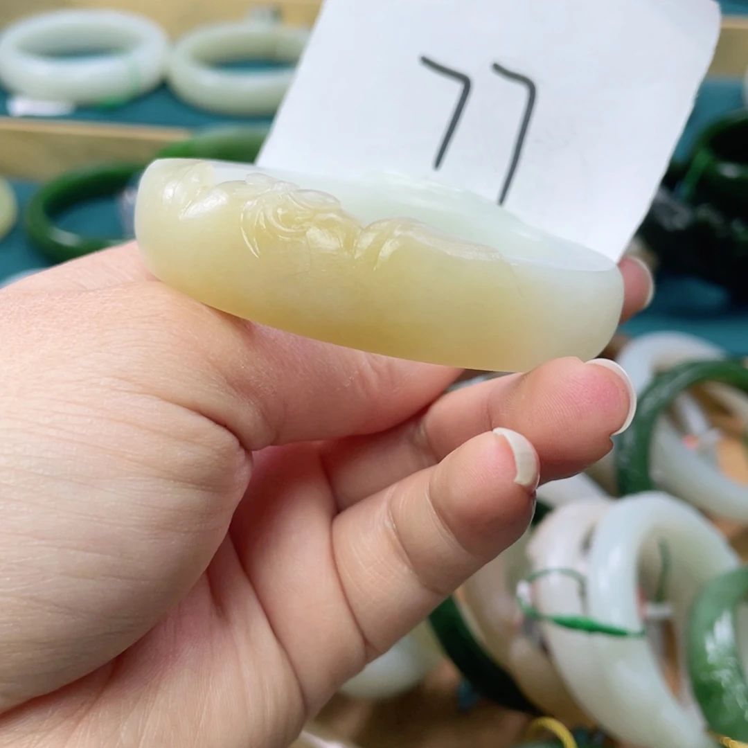 未镶嵌手镯和田玉圈口52