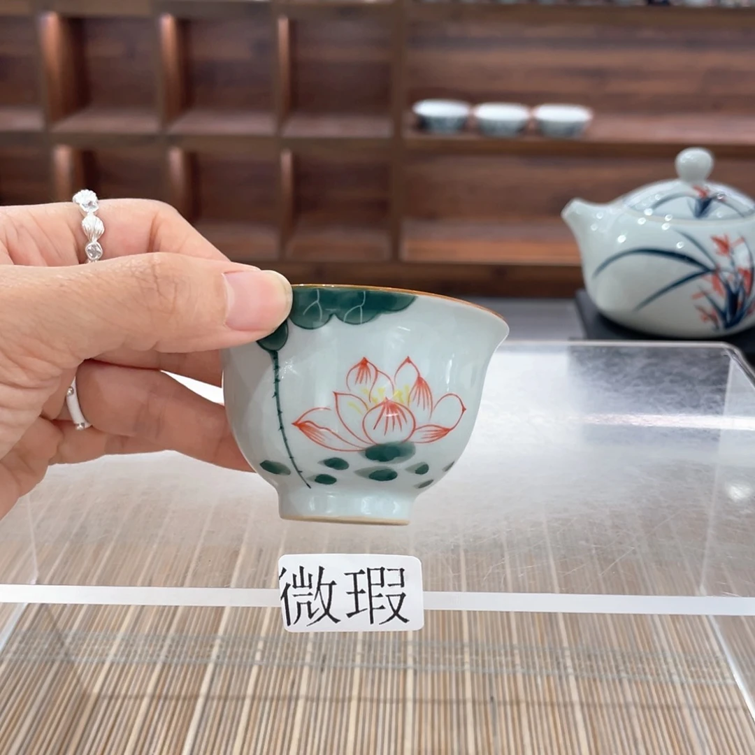 釉下手绘茶具微瑕