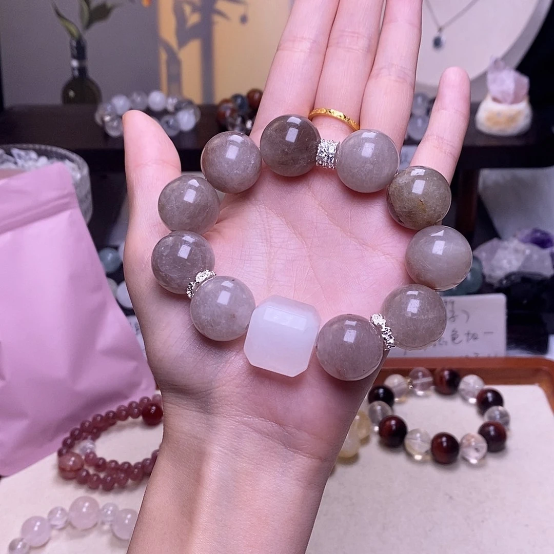 吊坠白玉菩提天****醒手串