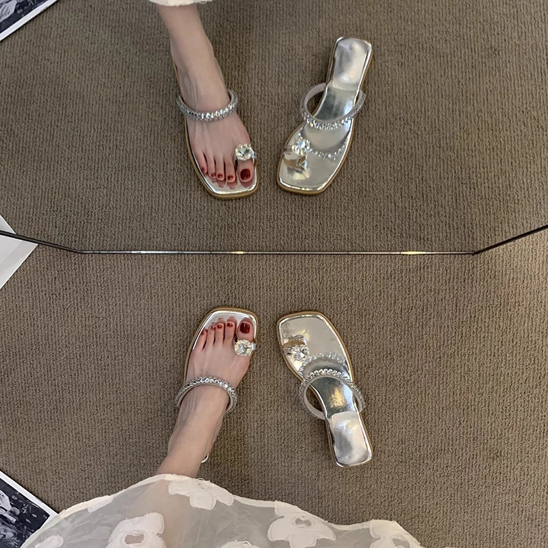 法式方头水钻套趾凉拖鞋仙女鞋子2025年新款夏季外穿气质银色凉鞋