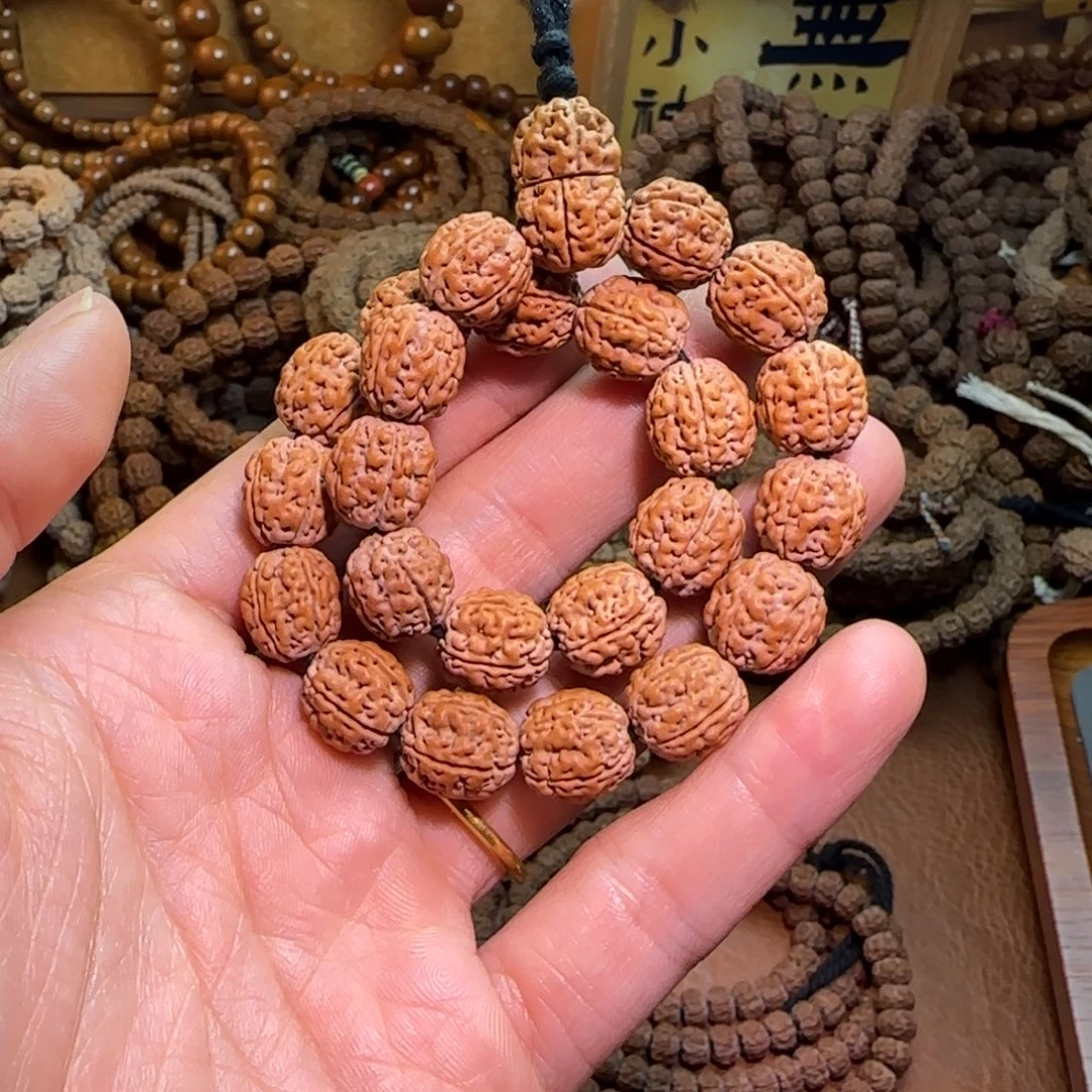 手串金刚菩提定制潜水艇