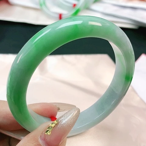 未镶嵌手镯翡翠2935