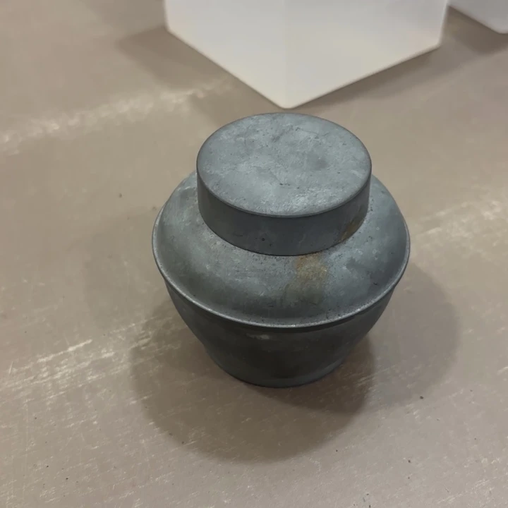 紫砂茶杯M****b非常美丽漂亮的物品