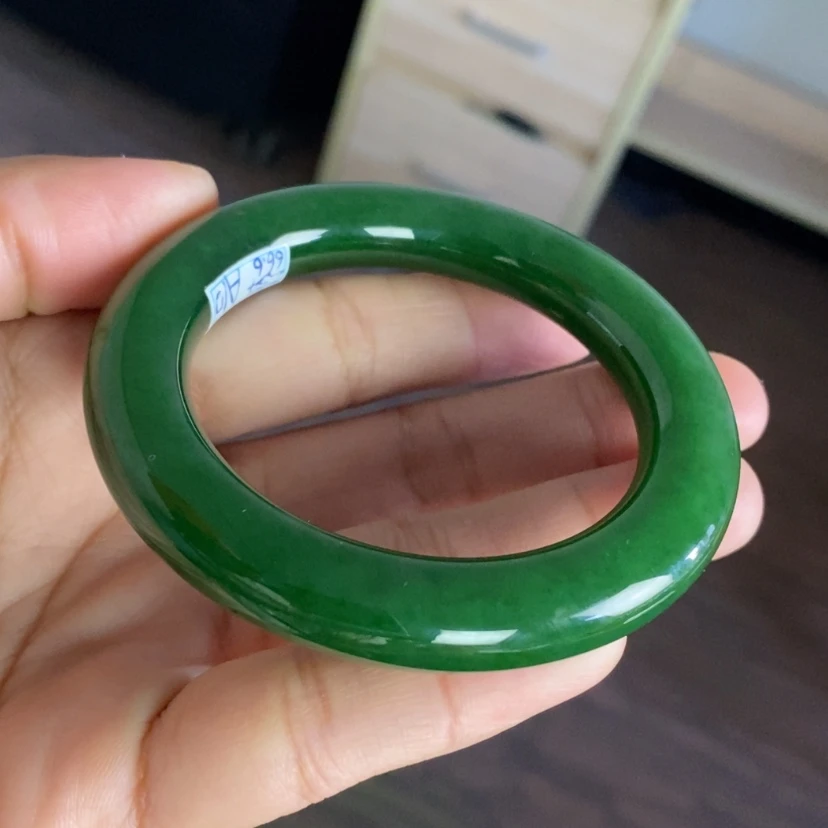 【闪购商品】未镶嵌手镯和田玉（碧玉）