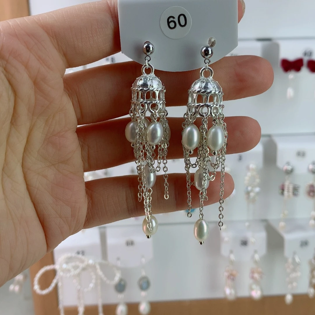 未镶嵌耳饰淡水珍珠