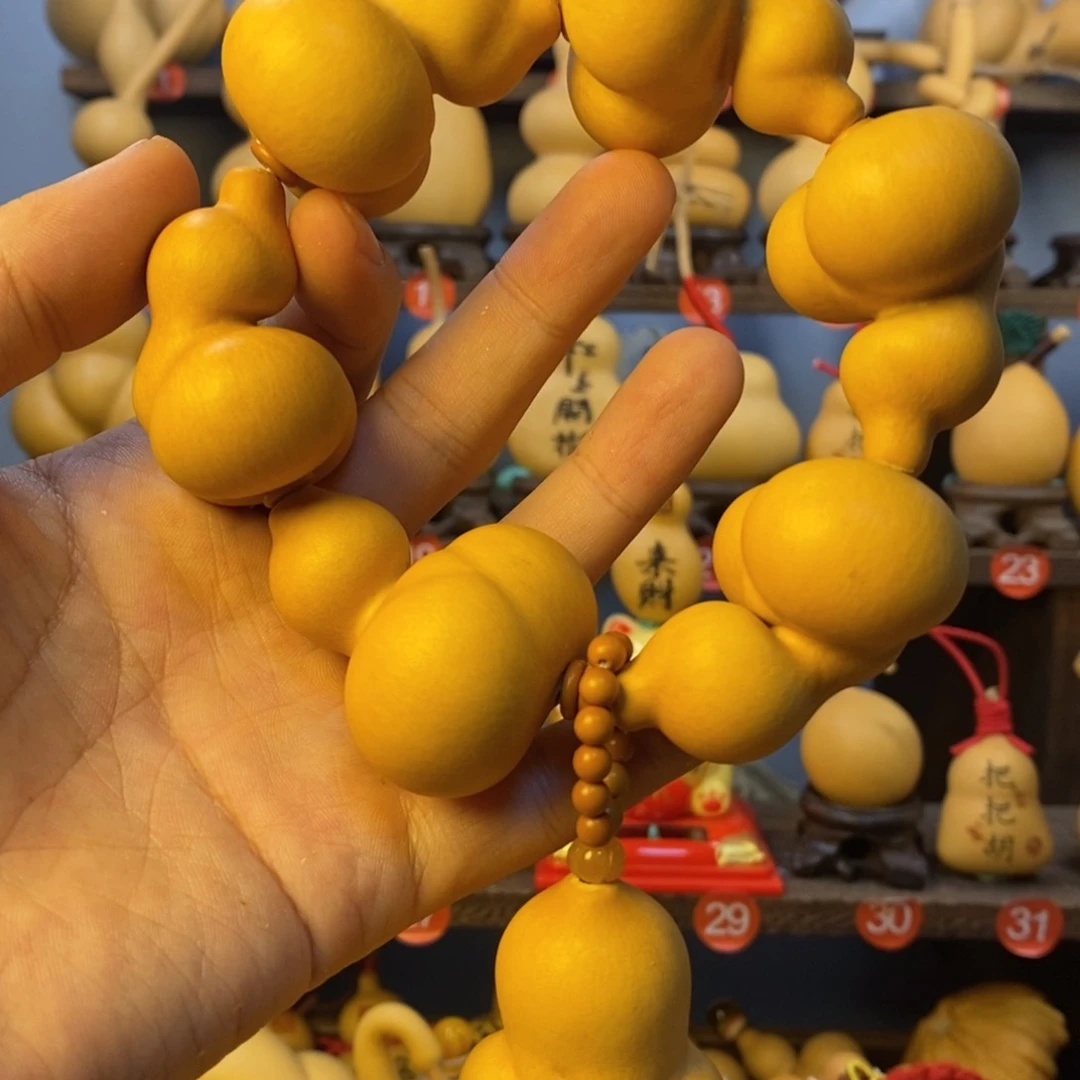 铁**学金蟾葫芦手串手持