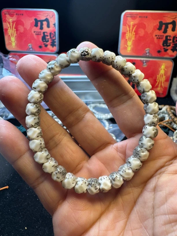 星月菩提手串满工松散7.7大留白糯冰带金眼狴犴标