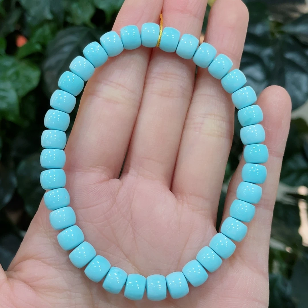 绿松石颈饰未镶嵌