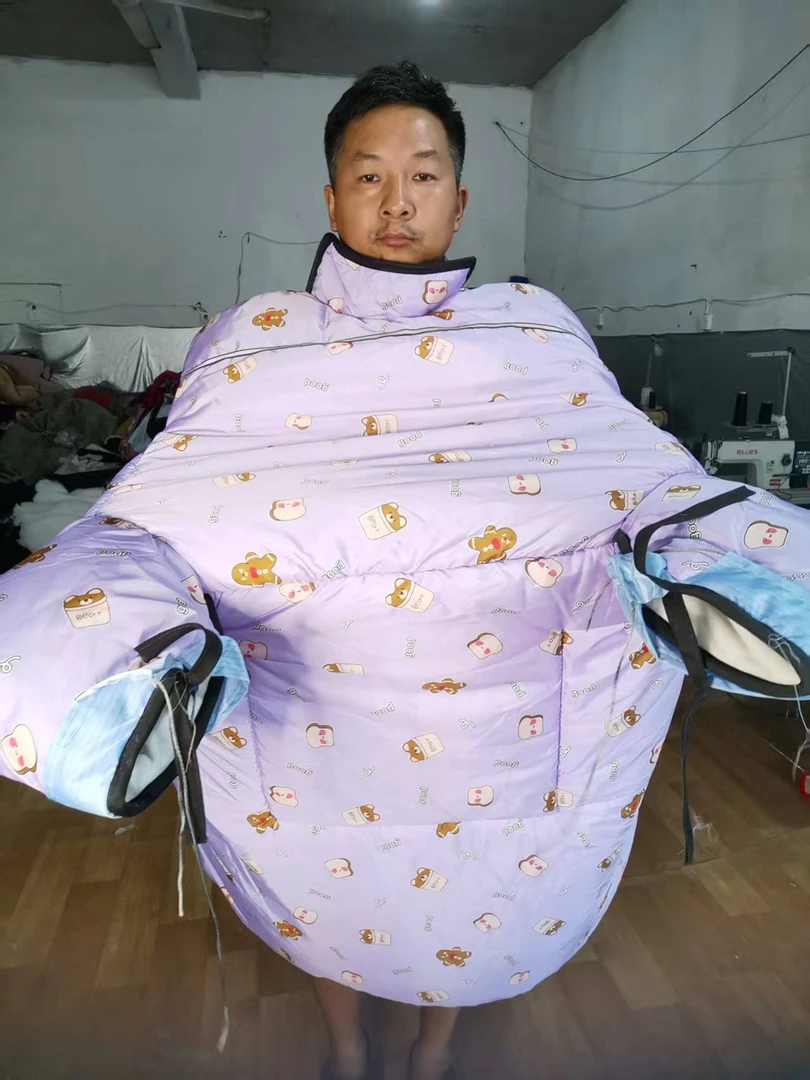 普通有侧翼护脖挡风被