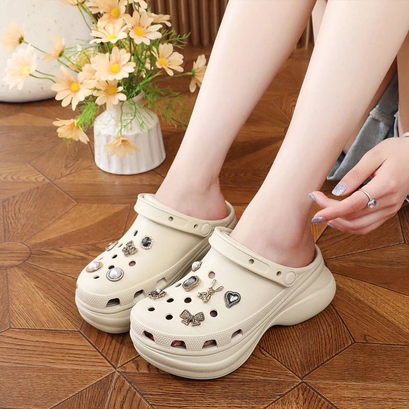 鲸鱼女款厚底增高防滑洞洞鞋夏季外穿百搭包头沙滩凉拖鞋卡通