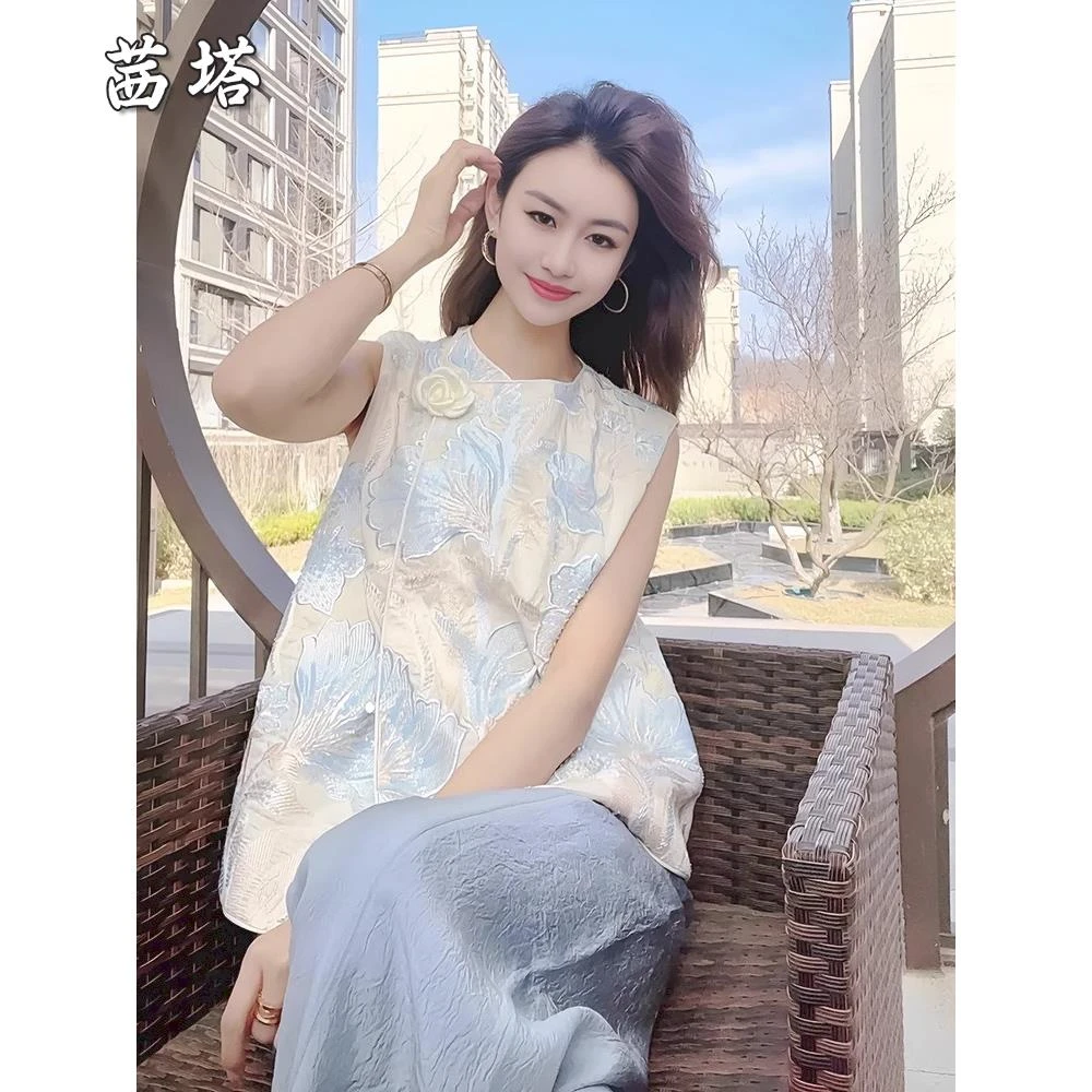 新中式小个子套装2025今年夏季爆款减龄显瘦浅蓝色无袖上衣两件套