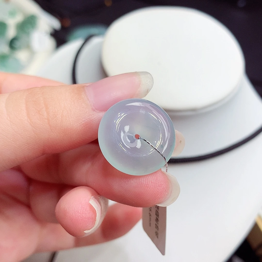 翡翠未镶嵌颈饰翡翠28，19.3/5.6