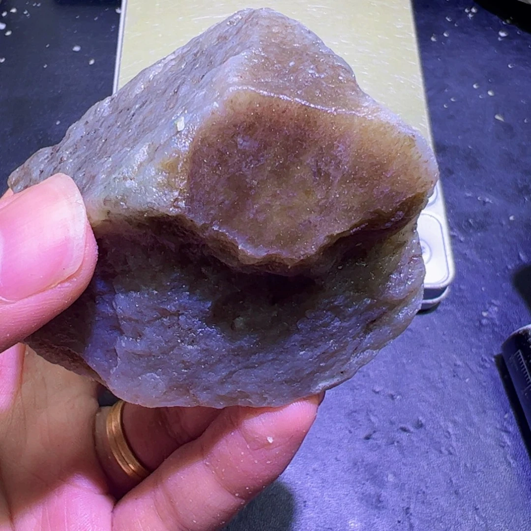 和田玉未镶嵌珠宝半成品