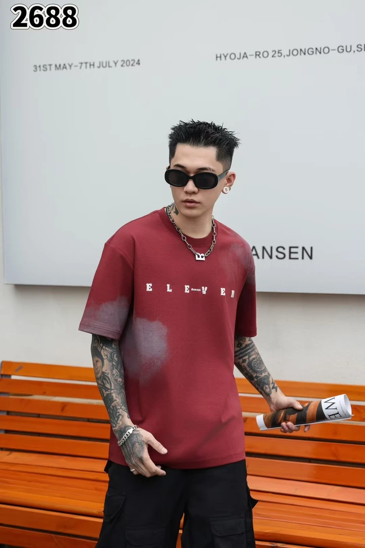 休闲潮版沾染T恤