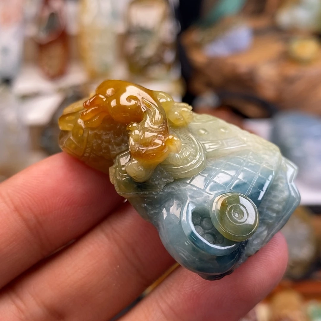 翡翠未镶嵌颈饰缅甸天然翡翠吊坠