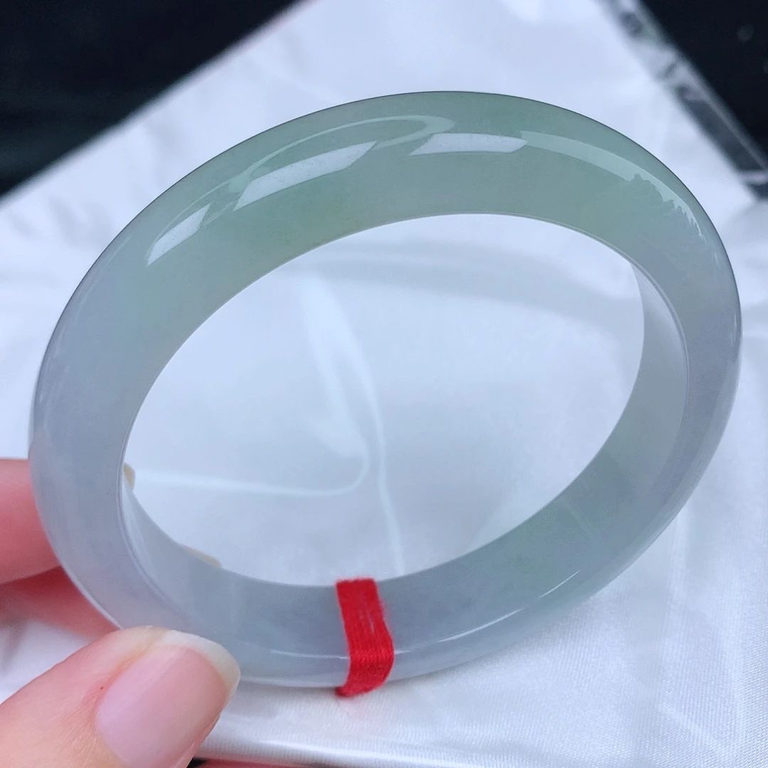 未镶嵌手镯翡翠天然