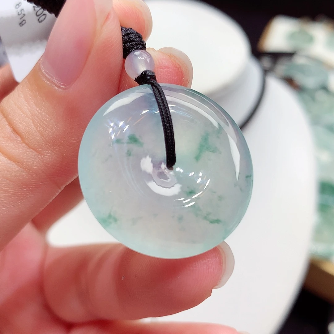 颈饰未镶嵌翡翠翡翠101，25.7/5.4