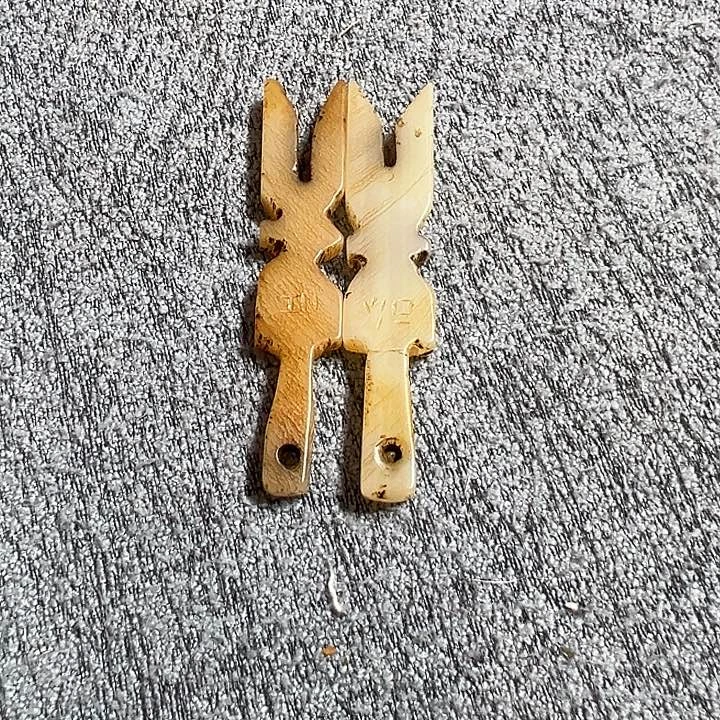 @***叶软玉未镶嵌颈饰挂件