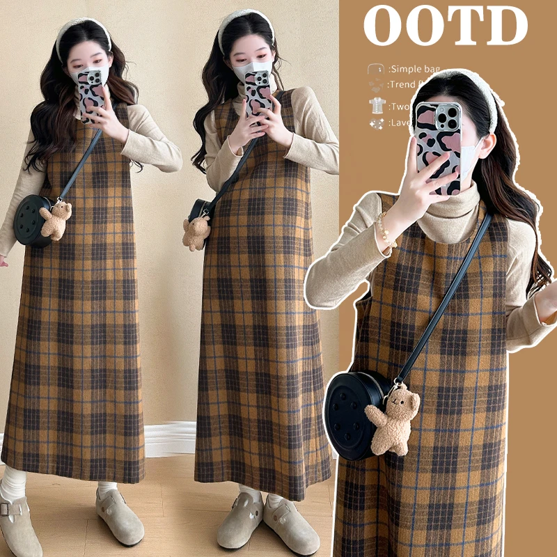 糖尤尤~2025气质孕妇毛呢加厚格纹小香风连衣裙打底衫加厚套装