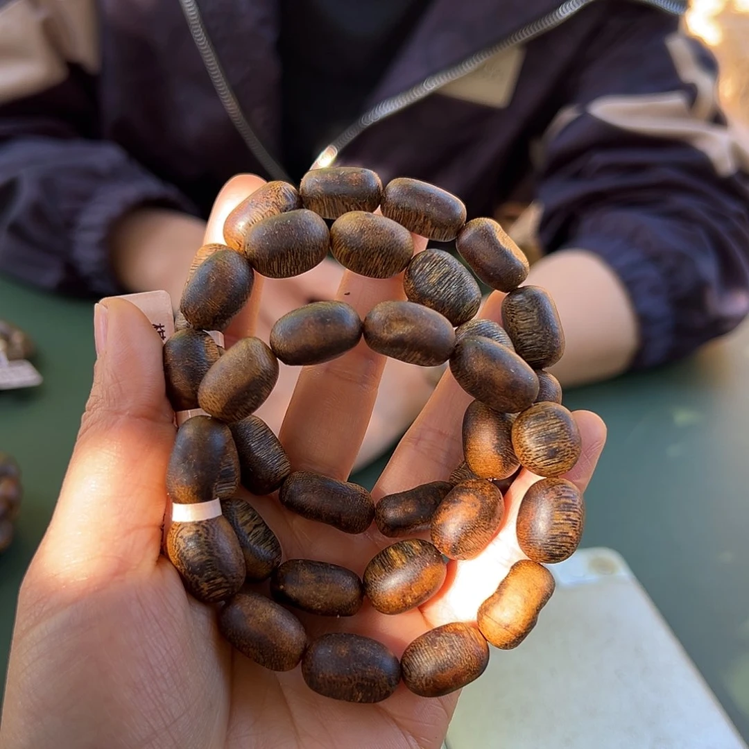 沉香手串白棋留疤10克1.1多样性发一条