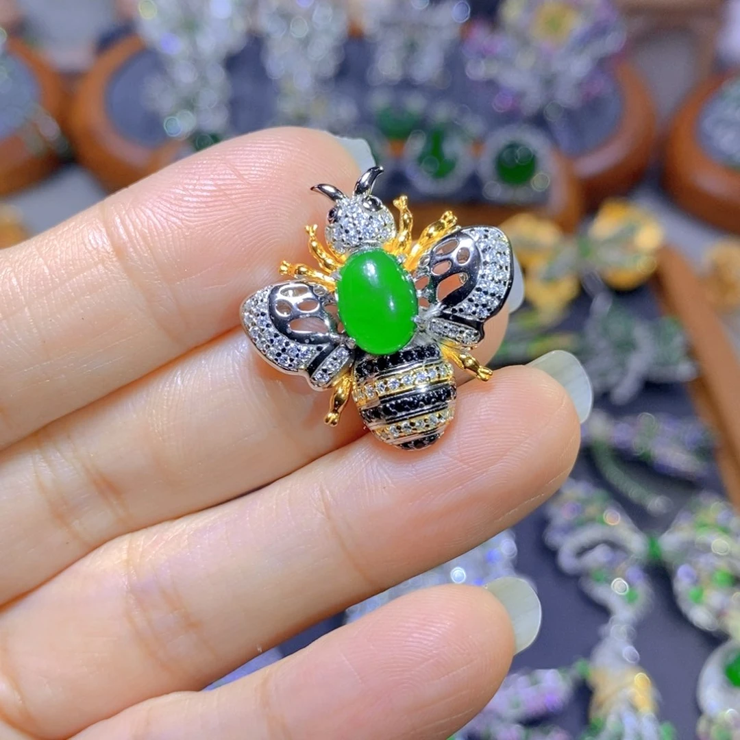 翡翠颈饰银S925镶嵌天然翡翠