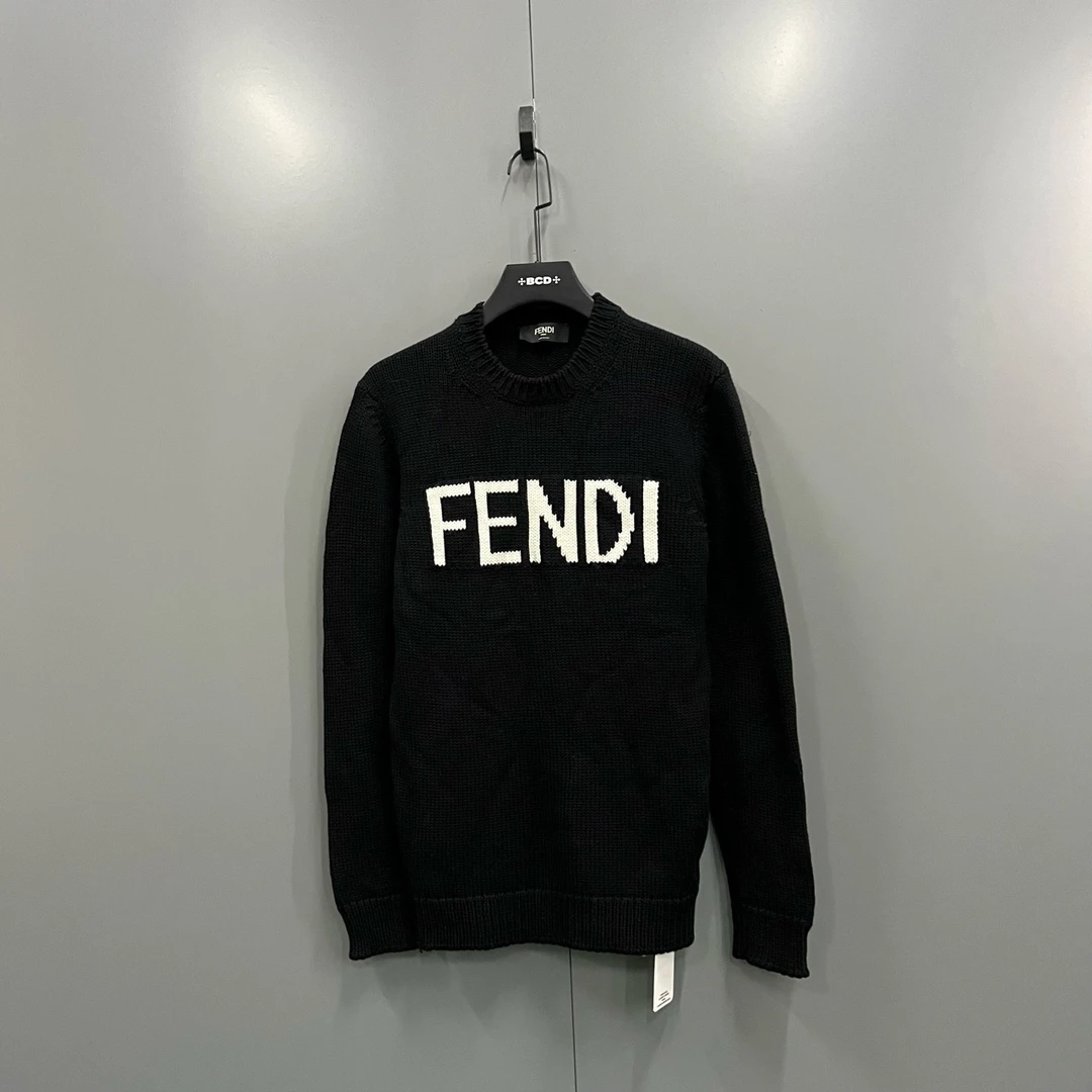 95新 FENDI/芬迪 （jp）301 嵌花logo针织衫 48码